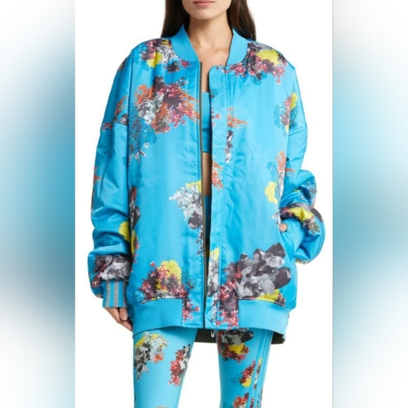 Ivy Park x Adidas Unisex REVERSABLE   satin bomber jacket - Picture 4 of 14